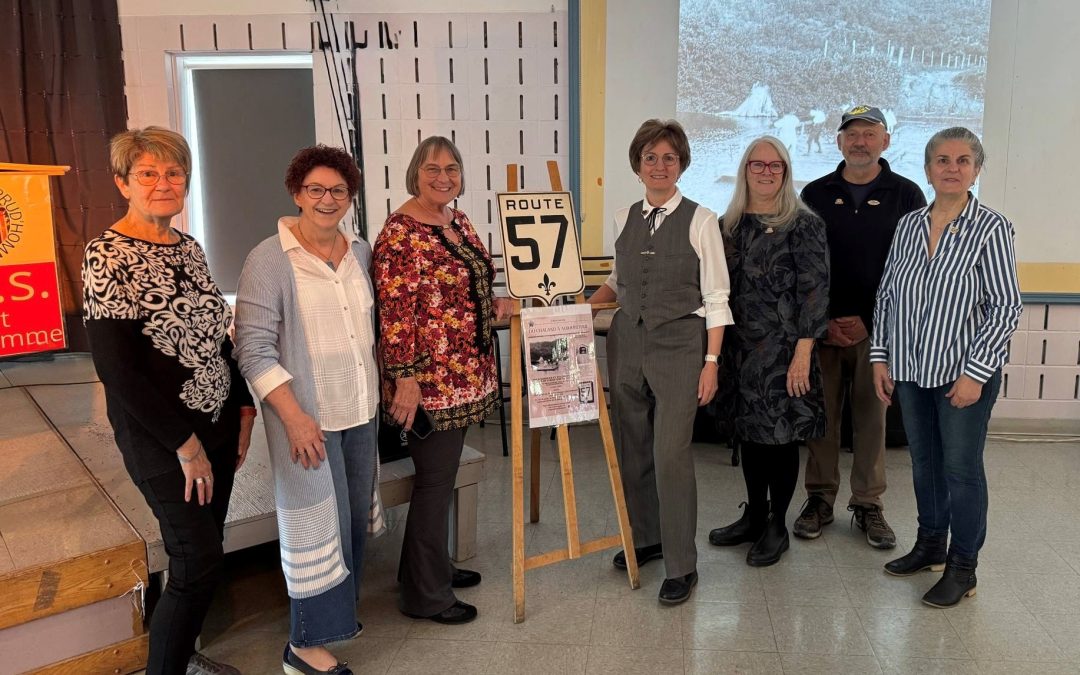 LE PONT PRUD’HOMME – DU CHALAND À AUJOURD’HUI LE CAFÉ CONFÉRENCE SUR LE PONT PRUD’HOMME – UN SUCCÈS!